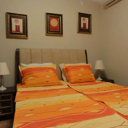 Owners In Royal Bay Aparthotel *